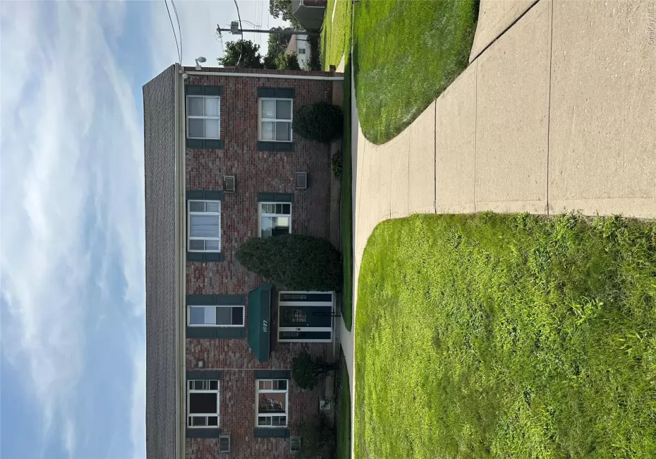 1027 Fenwood Drive, Hempstead, NY, 1 Bedroom Bedrooms, 3 Rooms Rooms,1 BathroomBathrooms,Residential,For Rent,Fenwood,0,1039394 1027 Fenwood Drive, Hempstead, NY, 1 Bedroom Bedrooms, 3 Rooms Rooms,1 BathroomBathrooms,Residential,For Rent,Fenwood,0,1039394