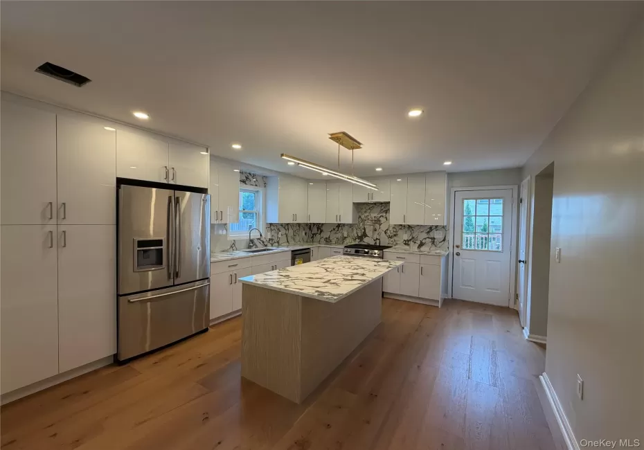 58 Fremont Street, Harrison, NY, 3 Bedrooms Bedrooms, 6 Rooms Rooms,3 BathroomsBathrooms,Residential Lease,For Rent,Fremont,0,1039346 58 Fremont Street, Harrison, NY, 3 Bedrooms Bedrooms, 6 Rooms Rooms,3 BathroomsBathrooms,Residential Lease,For Rent,Fremont,0,1039346