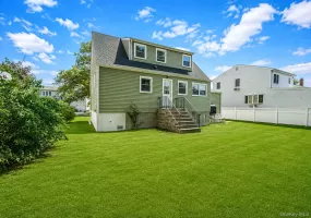 556 Bayview Avenue, Hempstead, NY, 4 Bedrooms Bedrooms, 8 Rooms Rooms,2 BathroomsBathrooms,Residential,For Rent,Bayview,0,1039527 556 Bayview Avenue, Hempstead, NY, 4 Bedrooms Bedrooms, 8 Rooms Rooms,2 BathroomsBathrooms,Residential,For Rent,Bayview,0,1039527