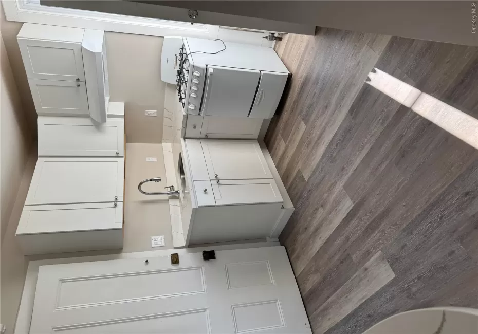 24 Oakland Avenue, Warwick (town), NY, 1 Bedroom Bedrooms, 3 Rooms Rooms,1 BathroomBathrooms,Residential Lease,For Rent,Oakland,0,1025473 24 Oakland Avenue, Warwick (town), NY, 1 Bedroom Bedrooms, 3 Rooms Rooms,1 BathroomBathrooms,Residential Lease,For Rent,Oakland,0,1025473