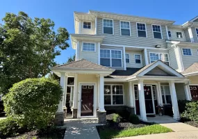 25 Fairways Drive, Middletown, NY, 2 Bedrooms Bedrooms, 10 Rooms Rooms,2 BathroomsBathrooms,Residential Lease,For Rent,Fairways,0,1033817 25 Fairways Drive, Middletown, NY, 2 Bedrooms Bedrooms, 10 Rooms Rooms,2 BathroomsBathrooms,Residential Lease,For Rent,Fairways,0,1033817