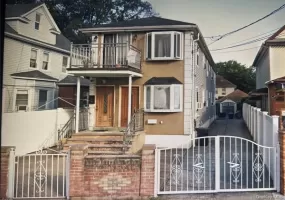 145-24 Lakewood Ave, New York, NY, 3 Bedrooms Bedrooms, 7 Rooms Rooms,1 BathroomBathrooms,Residential Lease,For Rent,Lakewood Ave,0,1039537 145-24 Lakewood Ave, New York, NY, 3 Bedrooms Bedrooms, 7 Rooms Rooms,1 BathroomBathrooms,Residential Lease,For Rent,Lakewood Ave,0,1039537