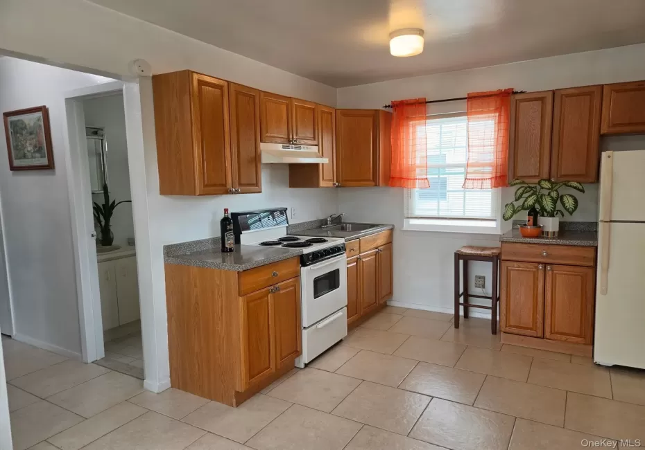 235 Fieldmere Street, Hempstead, NY, 2 Bedrooms Bedrooms, 5 Rooms Rooms,1 BathroomBathrooms,Residential Lease,For Rent,Fieldmere,0,1039411 235 Fieldmere Street, Hempstead, NY, 2 Bedrooms Bedrooms, 5 Rooms Rooms,1 BathroomBathrooms,Residential Lease,For Rent,Fieldmere,0,1039411