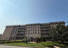 175 Maple Avenue, North Hempstead, NY, 1 Bedroom Bedrooms, 3 Rooms Rooms,1 BathroomBathrooms,Residential Lease,For Rent,Maple,0,1039690 175 Maple Avenue, North Hempstead, NY, 1 Bedroom Bedrooms, 3 Rooms Rooms,1 BathroomBathrooms,Residential Lease,For Rent,Maple,0,1039690