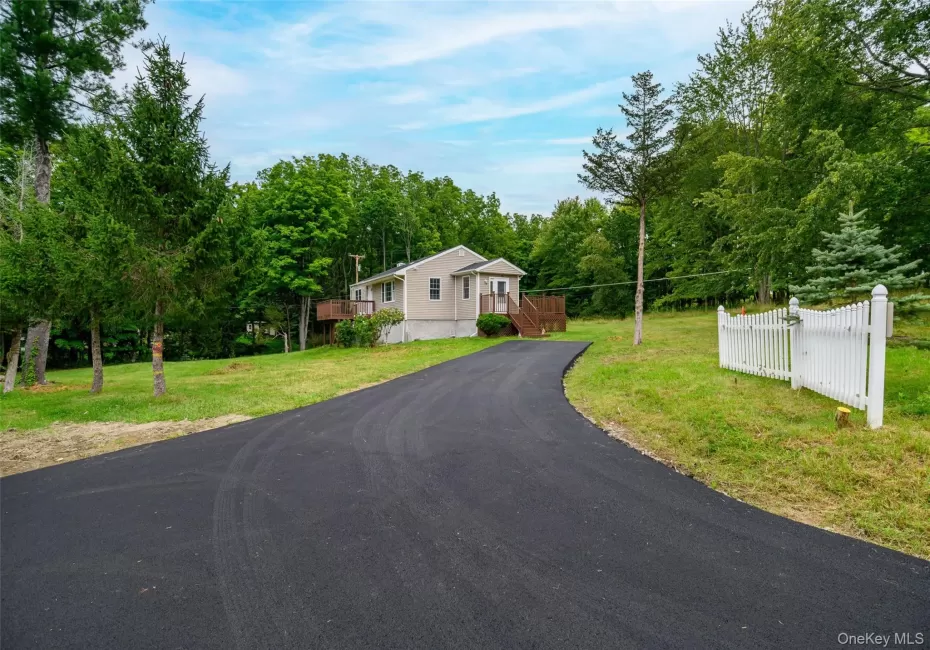 20 Townsend Extension, Beekman, NY, 2 Bedrooms Bedrooms, 7 Rooms Rooms,1 BathroomBathrooms,Residential,For Rent,Townsend,0,1037278 20 Townsend Extension, Beekman, NY, 2 Bedrooms Bedrooms, 7 Rooms Rooms,1 BathroomBathrooms,Residential,For Rent,Townsend,0,1037278