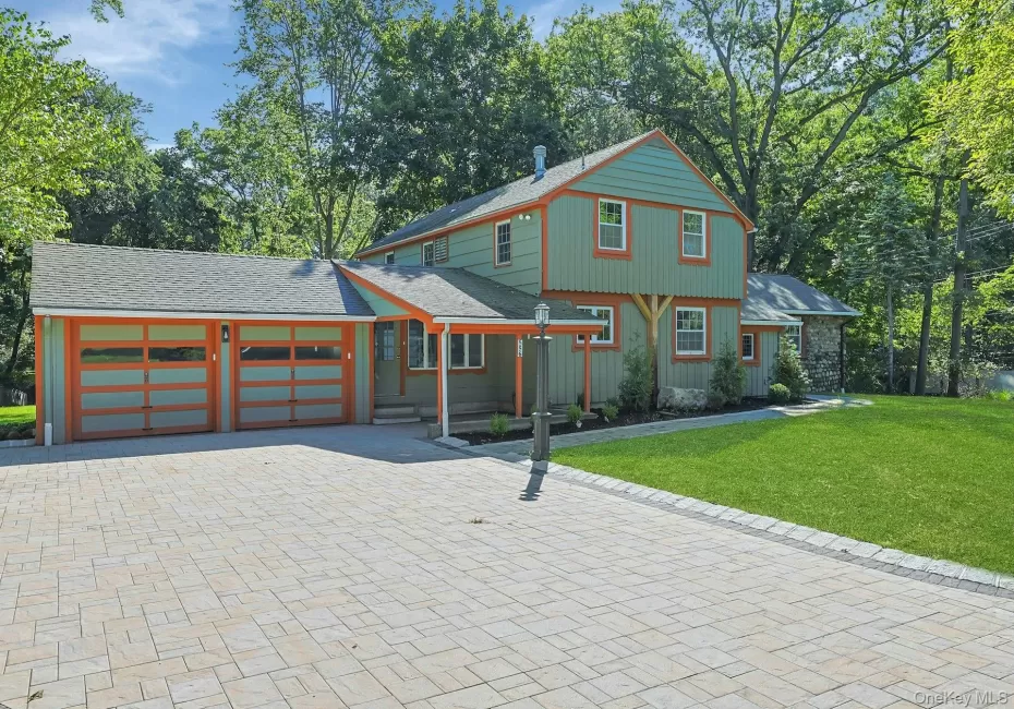556 Babbling Brook Lane, Clarkstown, NY, 4 Bedrooms Bedrooms, 8 Rooms Rooms,3 BathroomsBathrooms,Residential,For Rent,Babbling Brook,0,1038946 556 Babbling Brook Lane, Clarkstown, NY, 4 Bedrooms Bedrooms, 8 Rooms Rooms,3 BathroomsBathrooms,Residential,For Rent,Babbling Brook,0,1038946