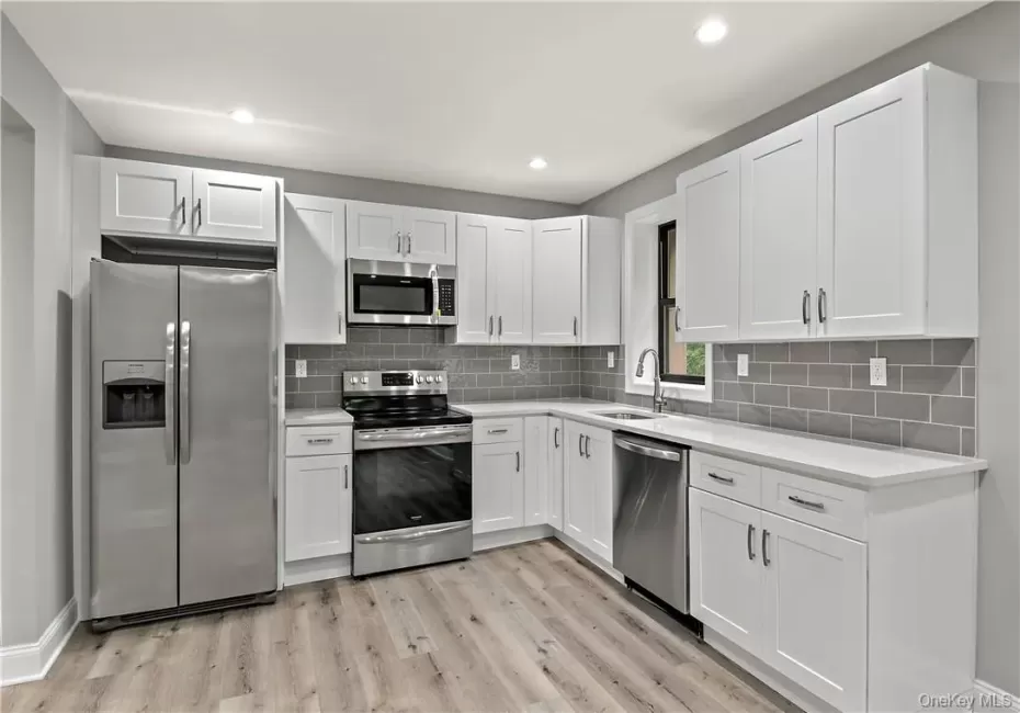 Eat in kitchen Eat in kitchen