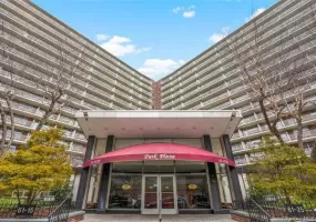 61-25 97th Street, New York, NY, 3 Rooms Rooms,1 BathroomBathrooms,Residential Lease,For Rent,97th,0,1039518 61-25 97th Street, New York, NY, 3 Rooms Rooms,1 BathroomBathrooms,Residential Lease,For Rent,97th,0,1039518