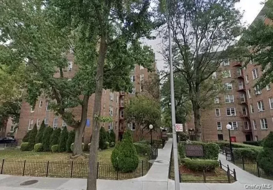 65-35 Yellowstone Boulevard, New York, NY, 1 Bedroom Bedrooms, 4 Rooms Rooms,1 BathroomBathrooms,Residential Lease,For Rent,Yellowstone,0,1040042 65-35 Yellowstone Boulevard, New York, NY, 1 Bedroom Bedrooms, 4 Rooms Rooms,1 BathroomBathrooms,Residential Lease,For Rent,Yellowstone,0,1040042