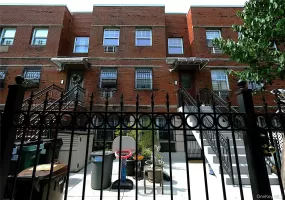 486 Central Avenue, New York, NY, 2 Bedrooms Bedrooms, 5 Rooms Rooms,1 BathroomBathrooms,Residential Lease,For Rent,Central,0,1039102 486 Central Avenue, New York, NY, 2 Bedrooms Bedrooms, 5 Rooms Rooms,1 BathroomBathrooms,Residential Lease,For Rent,Central,0,1039102