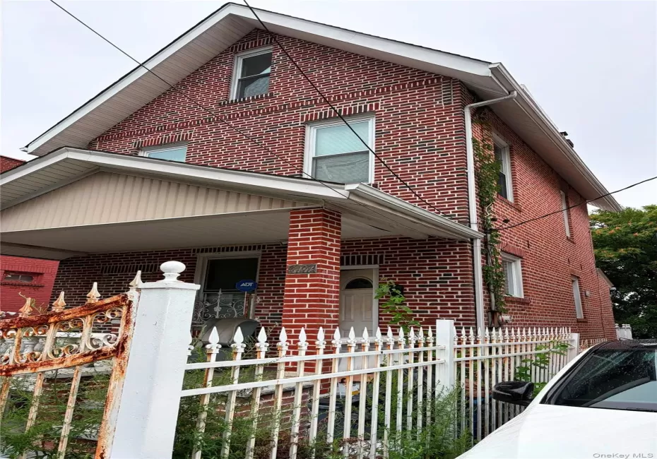 4107 Lowerre Place, New York, NY, 3 Bedrooms Bedrooms, 9 Rooms Rooms,2 BathroomsBathrooms,Residential,For Rent,Lowerre,0,1040065 4107 Lowerre Place, New York, NY, 3 Bedrooms Bedrooms, 9 Rooms Rooms,2 BathroomsBathrooms,Residential,For Rent,Lowerre,0,1040065