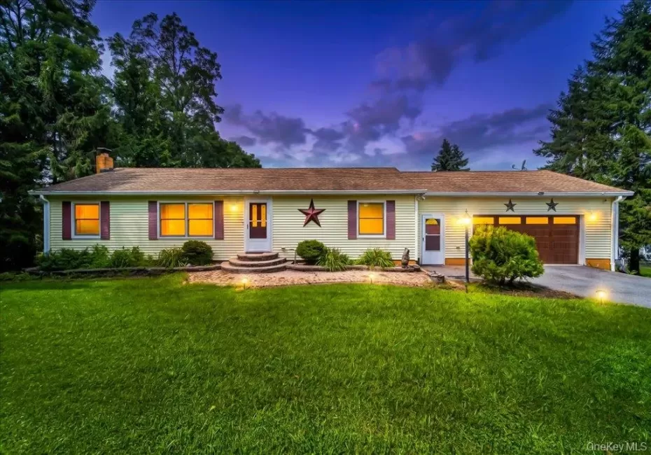 46 Harmony Hill Road, Pawling, NY, 3 Bedrooms Bedrooms, 10 Rooms Rooms,2 BathroomsBathrooms,Residential,For Rent,Harmony Hill,0,1037637 46 Harmony Hill Road, Pawling, NY, 3 Bedrooms Bedrooms, 10 Rooms Rooms,2 BathroomsBathrooms,Residential,For Rent,Harmony Hill,0,1037637