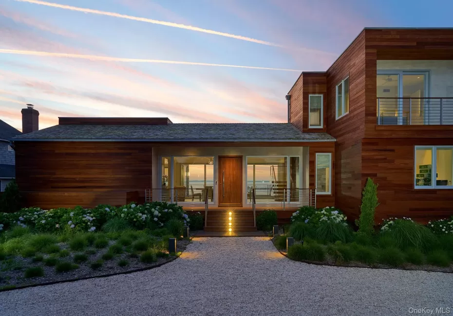 14 Peconic Crescent, Southampton, NY, 5 Bedrooms Bedrooms, 10 Rooms Rooms,4 BathroomsBathrooms,Residential,For Rent,Peconic,0,1040037 14 Peconic Crescent, Southampton, NY, 5 Bedrooms Bedrooms, 10 Rooms Rooms,4 BathroomsBathrooms,Residential,For Rent,Peconic,0,1040037