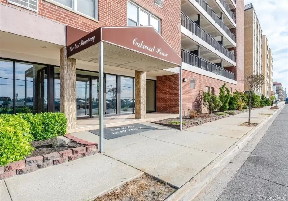 1 Broadway, Long Beach, NY, 1 Bedroom Bedrooms, 4 Rooms Rooms,1 BathroomBathrooms,Residential Lease,For Rent,Broadway,0,1038749 1 Broadway, Long Beach, NY, 1 Bedroom Bedrooms, 4 Rooms Rooms,1 BathroomBathrooms,Residential Lease,For Rent,Broadway,0,1038749
