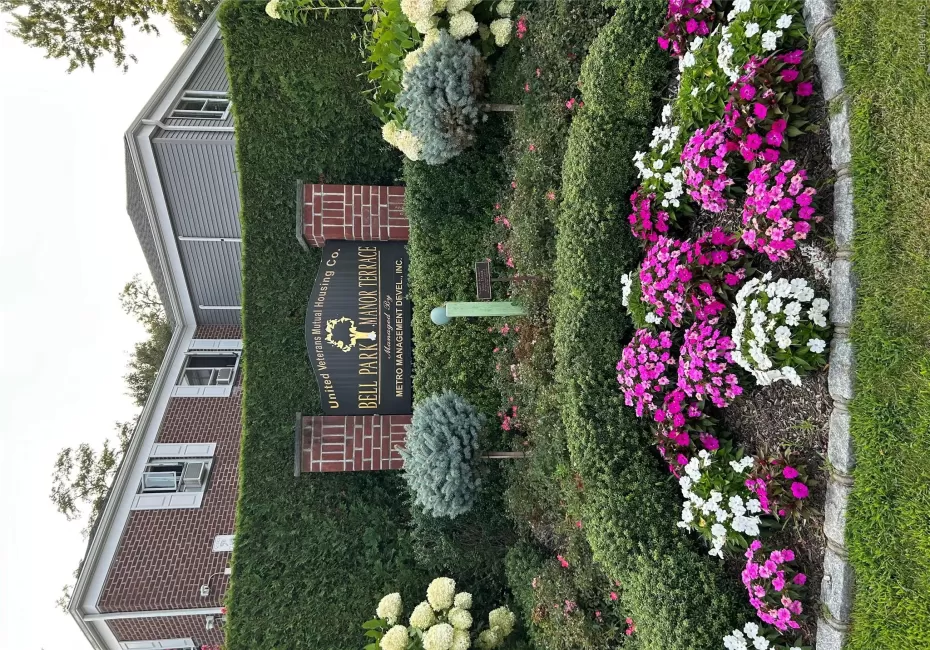 220-21 Hillside Avenue, New York, NY, 2 Bedrooms Bedrooms, 5 Rooms Rooms,1 BathroomBathrooms,Residential,For Rent,Hillside,0,1039061 220-21 Hillside Avenue, New York, NY, 2 Bedrooms Bedrooms, 5 Rooms Rooms,1 BathroomBathrooms,Residential,For Rent,Hillside,0,1039061