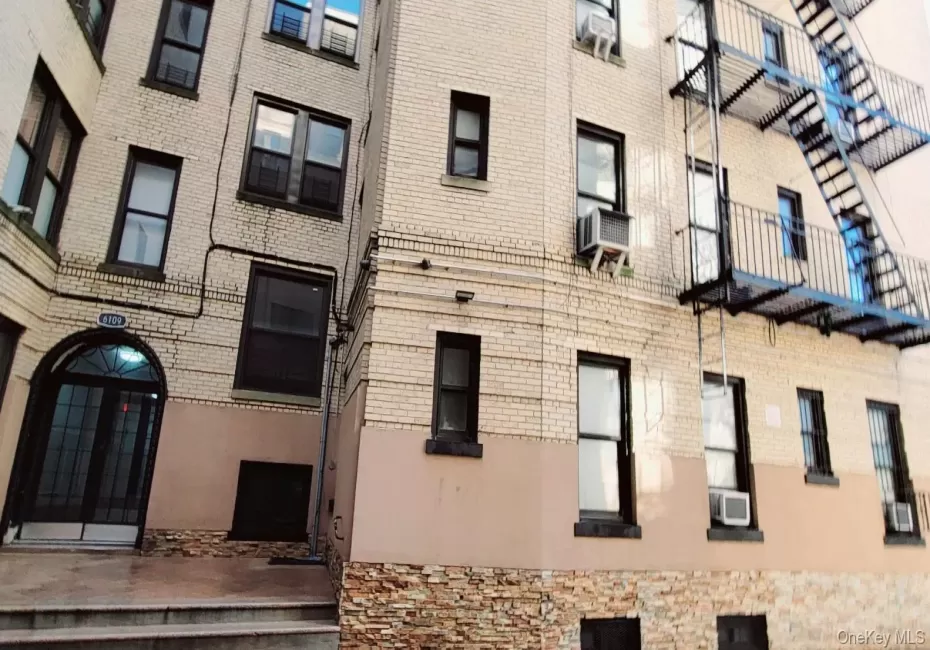 6109 39th Avenue, New York, NY, 2 Rooms Rooms,1 BathroomBathrooms,Residential Lease,For Rent,39th,0,1040275 6109 39th Avenue, New York, NY, 2 Rooms Rooms,1 BathroomBathrooms,Residential Lease,For Rent,39th,0,1040275
