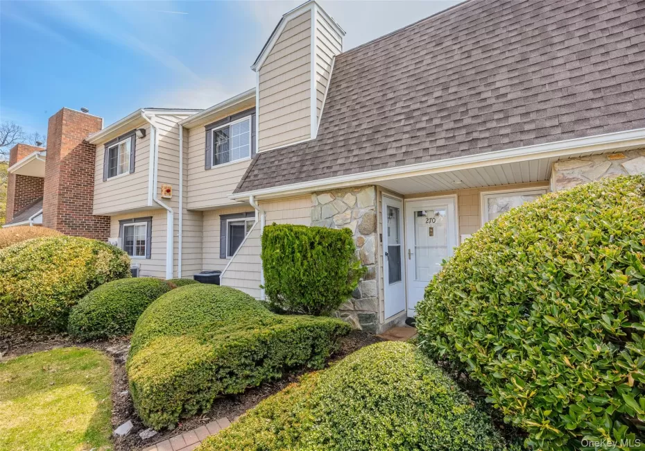 271 Lake Pointe Circle, Brookhaven, NY, 2 Bedrooms Bedrooms, 5 Rooms Rooms,1 BathroomBathrooms,Residential,For Rent,Lake Pointe Circle,0,987652 271 Lake Pointe Circle, Brookhaven, NY, 2 Bedrooms Bedrooms, 5 Rooms Rooms,1 BathroomBathrooms,Residential,For Rent,Lake Pointe Circle,0,987652