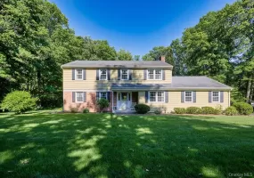 10 Stoutenburgh Drive, Hyde Park, NY, 4 Bedrooms Bedrooms, 11 Rooms Rooms,2 BathroomsBathrooms,Residential,For Rent,Stoutenburgh,0,1014045 10 Stoutenburgh Drive, Hyde Park, NY, 4 Bedrooms Bedrooms, 11 Rooms Rooms,2 BathroomsBathrooms,Residential,For Rent,Stoutenburgh,0,1014045