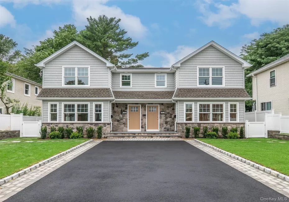 23 Marwood Road, North Hempstead, NY, 4 Bedrooms Bedrooms, 6 Rooms Rooms,3 BathroomsBathrooms,Residential Lease,For Rent,Marwood,0,1040033 23 Marwood Road, North Hempstead, NY, 4 Bedrooms Bedrooms, 6 Rooms Rooms,3 BathroomsBathrooms,Residential Lease,For Rent,Marwood,0,1040033
