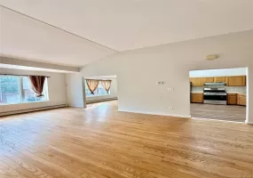 995 Jennings Street, New York, NY, 3 Bedrooms Bedrooms, 5 Rooms Rooms,1 BathroomBathrooms,Residential Lease,For Rent,Jennings,0,1040129 995 Jennings Street, New York, NY, 3 Bedrooms Bedrooms, 5 Rooms Rooms,1 BathroomBathrooms,Residential Lease,For Rent,Jennings,0,1040129