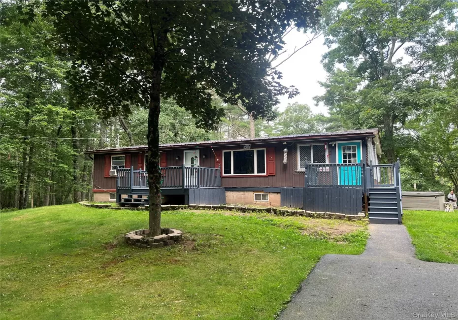 24 Frazier Road, Highland, NY, 3 Bedrooms Bedrooms, 5 Rooms Rooms,2 BathroomsBathrooms,Residential,For Rent,Frazier,0,1039956 24 Frazier Road, Highland, NY, 3 Bedrooms Bedrooms, 5 Rooms Rooms,2 BathroomsBathrooms,Residential,For Rent,Frazier,0,1039956