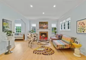 9 Whitson Street, New York, NY, 4 Bedrooms Bedrooms, 8 Rooms Rooms,2 BathroomsBathrooms,Residential,For Rent,Whitson,0,1039388 9 Whitson Street, New York, NY, 4 Bedrooms Bedrooms, 8 Rooms Rooms,2 BathroomsBathrooms,Residential,For Rent,Whitson,0,1039388