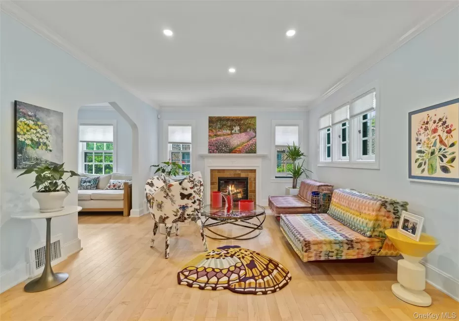 9 Whitson Street, New York, NY, 4 Bedrooms Bedrooms, 8 Rooms Rooms,2 BathroomsBathrooms,Residential,For Rent,Whitson,0,1039388 9 Whitson Street, New York, NY, 4 Bedrooms Bedrooms, 8 Rooms Rooms,2 BathroomsBathrooms,Residential,For Rent,Whitson,0,1039388
