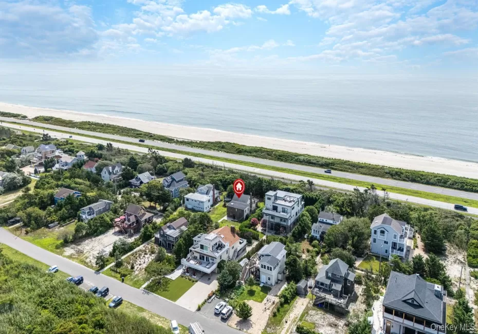 24 Ocean Walk, Babylon, NY, 5 Bedrooms Bedrooms, 10 Rooms Rooms,2 BathroomsBathrooms,Residential,For Rent,Ocean,0,1039477 24 Ocean Walk, Babylon, NY, 5 Bedrooms Bedrooms, 10 Rooms Rooms,2 BathroomsBathrooms,Residential,For Rent,Ocean,0,1039477