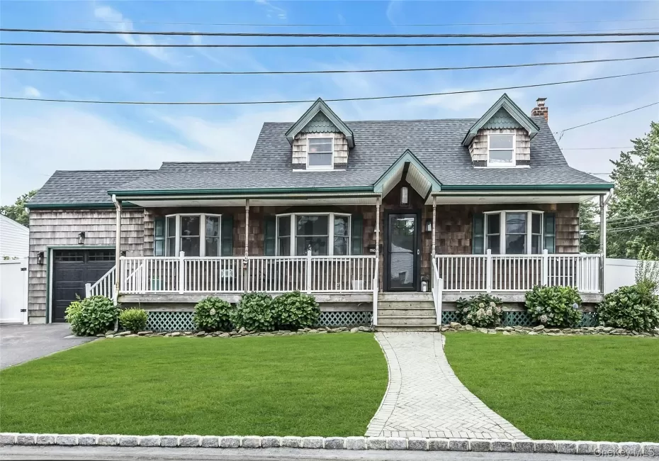 1740 Adams Avenue, Islip, NY, 4 Bedrooms Bedrooms, 7 Rooms Rooms,3 BathroomsBathrooms,Residential,For Rent,Adams,0,1038257 1740 Adams Avenue, Islip, NY, 4 Bedrooms Bedrooms, 7 Rooms Rooms,3 BathroomsBathrooms,Residential,For Rent,Adams,0,1038257