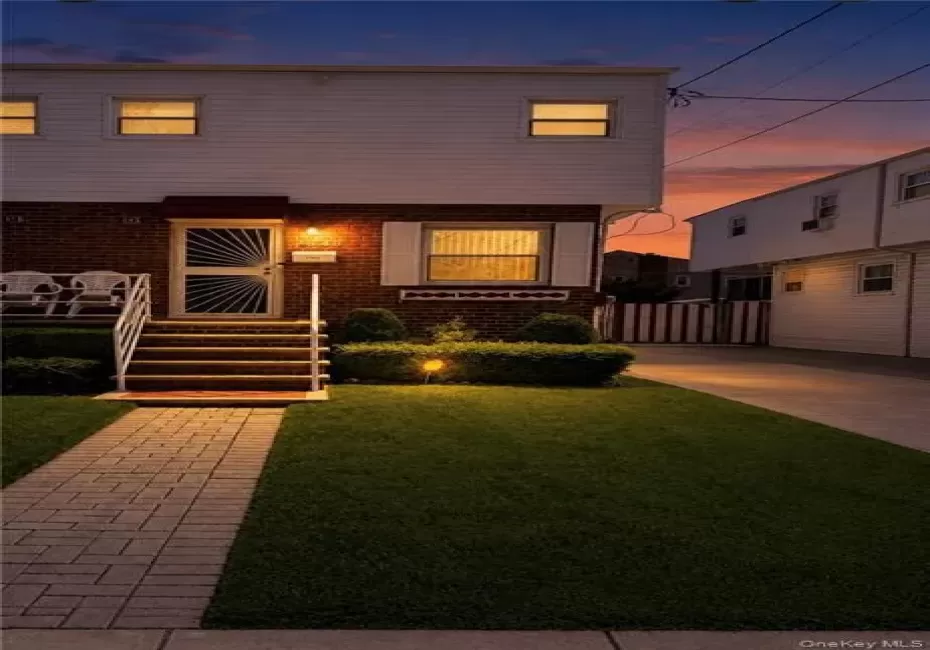 1349 103rd Street, New York, NY, 3 Bedrooms Bedrooms, 8 Rooms Rooms,2 BathroomsBathrooms,Residential,For Rent,103rd,0,1040233 1349 103rd Street, New York, NY, 3 Bedrooms Bedrooms, 8 Rooms Rooms,2 BathroomsBathrooms,Residential,For Rent,103rd,0,1040233