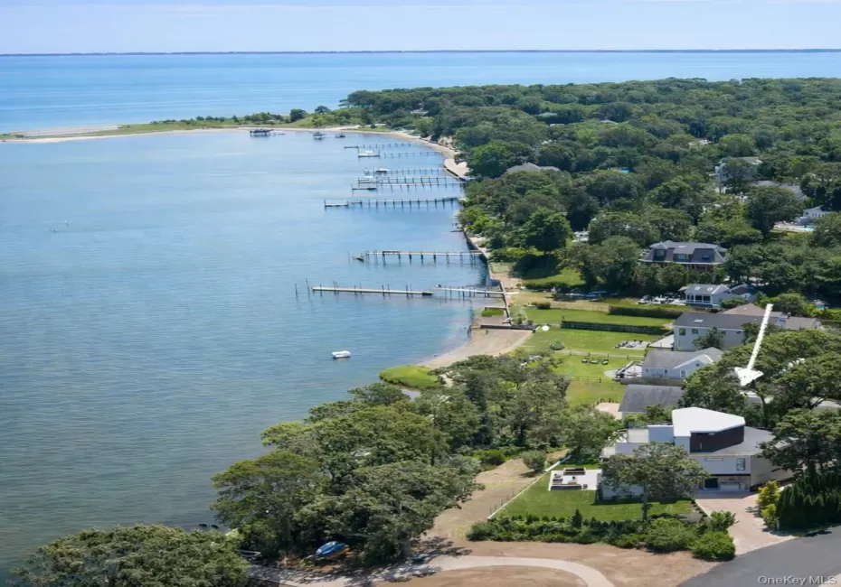 10 Bay View Drive, Southampton, NY, 5 Bedrooms Bedrooms, 13 Rooms Rooms,4 BathroomsBathrooms,Residential,For Rent,Bay View,0,1039554 10 Bay View Drive, Southampton, NY, 5 Bedrooms Bedrooms, 13 Rooms Rooms,4 BathroomsBathrooms,Residential,For Rent,Bay View,0,1039554