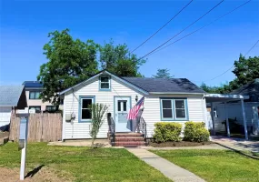 17 2nd Street, Babylon, NY, 2 Bedrooms Bedrooms, 4 Rooms Rooms,1 BathroomBathrooms,Residential,For Rent,2nd,0,1038334 17 2nd Street, Babylon, NY, 2 Bedrooms Bedrooms, 4 Rooms Rooms,1 BathroomBathrooms,Residential,For Rent,2nd,0,1038334