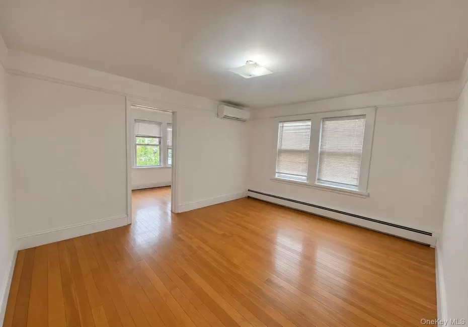 77-18 169th Street, New York, NY, 2 Bedrooms Bedrooms, 5 Rooms Rooms,1 BathroomBathrooms,Residential Lease,For Rent,169th,0,1040331 77-18 169th Street, New York, NY, 2 Bedrooms Bedrooms, 5 Rooms Rooms,1 BathroomBathrooms,Residential Lease,For Rent,169th,0,1040331