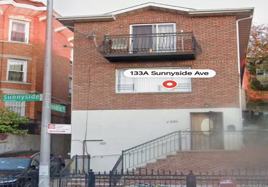 133A Sunnyside Avenue, New York, NY, 3 Bedrooms Bedrooms, 6 Rooms Rooms,2 BathroomsBathrooms,Residential Lease,For Rent,Sunnyside,0,1040388 133A Sunnyside Avenue, New York, NY, 3 Bedrooms Bedrooms, 6 Rooms Rooms,2 BathroomsBathrooms,Residential Lease,For Rent,Sunnyside,0,1040388