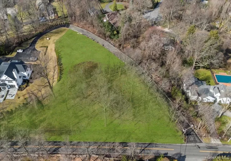36 Cow Neck Road, North Hempstead, NY, ,Land,For Rent,Cow Neck,0,1040387 36 Cow Neck Road, North Hempstead, NY, ,Land,For Rent,Cow Neck,0,1040387