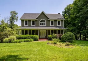 555 Plutarch, New Paltz, NY, 4 Bedrooms Bedrooms, 8 Rooms Rooms,2 BathroomsBathrooms,Residential,For Rent,Plutarch,0,1039842 555 Plutarch, New Paltz, NY, 4 Bedrooms Bedrooms, 8 Rooms Rooms,2 BathroomsBathrooms,Residential,For Rent,Plutarch,0,1039842