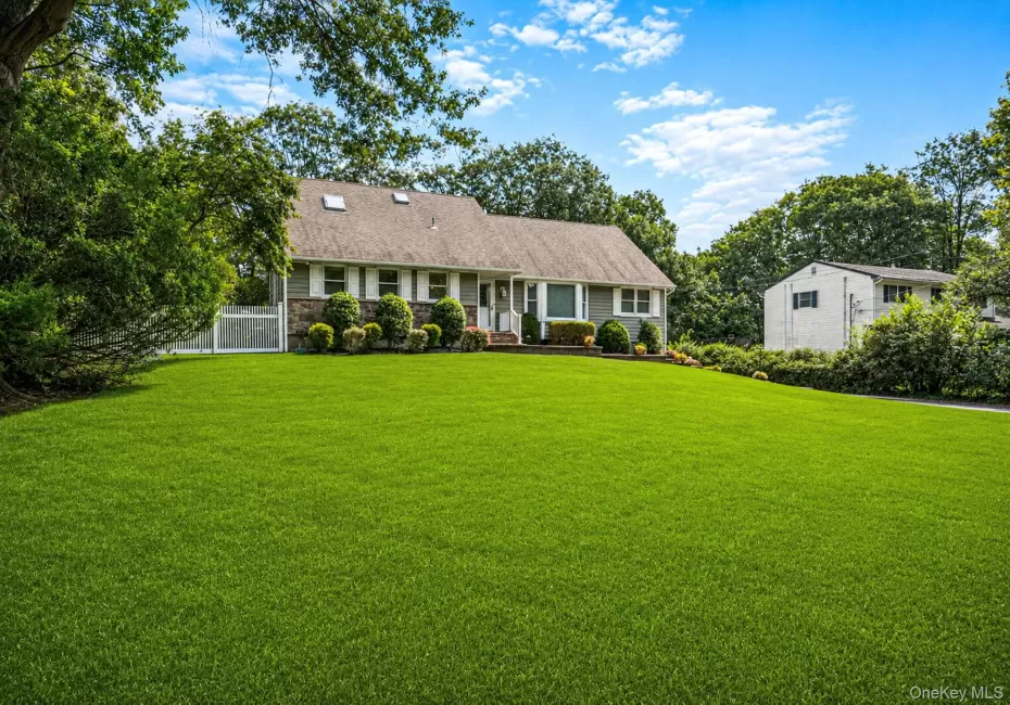 45 Hillcrest Avenue, Brookhaven, NY, 4 Bedrooms Bedrooms, 8 Rooms Rooms,4 BathroomsBathrooms,Residential,For Rent,Hillcrest,0,1039052 45 Hillcrest Avenue, Brookhaven, NY, 4 Bedrooms Bedrooms, 8 Rooms Rooms,4 BathroomsBathrooms,Residential,For Rent,Hillcrest,0,1039052