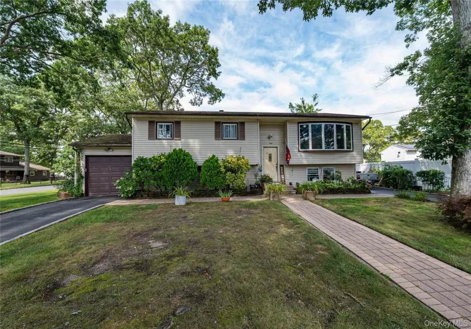 40 Rockland Avenue, Babylon, NY, 5 Bedrooms Bedrooms, 10 Rooms Rooms,2 BathroomsBathrooms,Residential,For Rent,Rockland,0,1040446 40 Rockland Avenue, Babylon, NY, 5 Bedrooms Bedrooms, 10 Rooms Rooms,2 BathroomsBathrooms,Residential,For Rent,Rockland,0,1040446