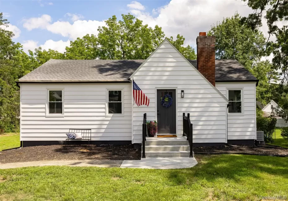 34 Lakeview Avenue, Poughkeepsie (town), NY, 3 Bedrooms Bedrooms, 7 Rooms Rooms,1 BathroomBathrooms,Residential Lease,For Rent,Lakeview,0,1039436 34 Lakeview Avenue, Poughkeepsie (town), NY, 3 Bedrooms Bedrooms, 7 Rooms Rooms,1 BathroomBathrooms,Residential Lease,For Rent,Lakeview,0,1039436