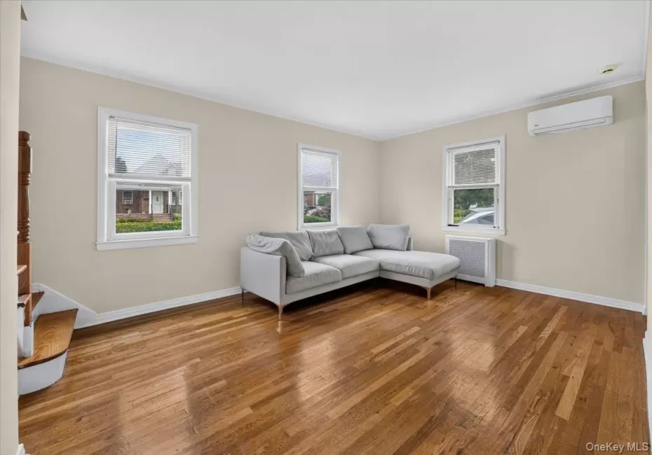 14 Ivy Place, Hempstead, NY, 4 Bedrooms Bedrooms, 7 Rooms Rooms,1 BathroomBathrooms,Residential,For Rent,Ivy,0,1040553 14 Ivy Place, Hempstead, NY, 4 Bedrooms Bedrooms, 7 Rooms Rooms,1 BathroomBathrooms,Residential,For Rent,Ivy,0,1040553