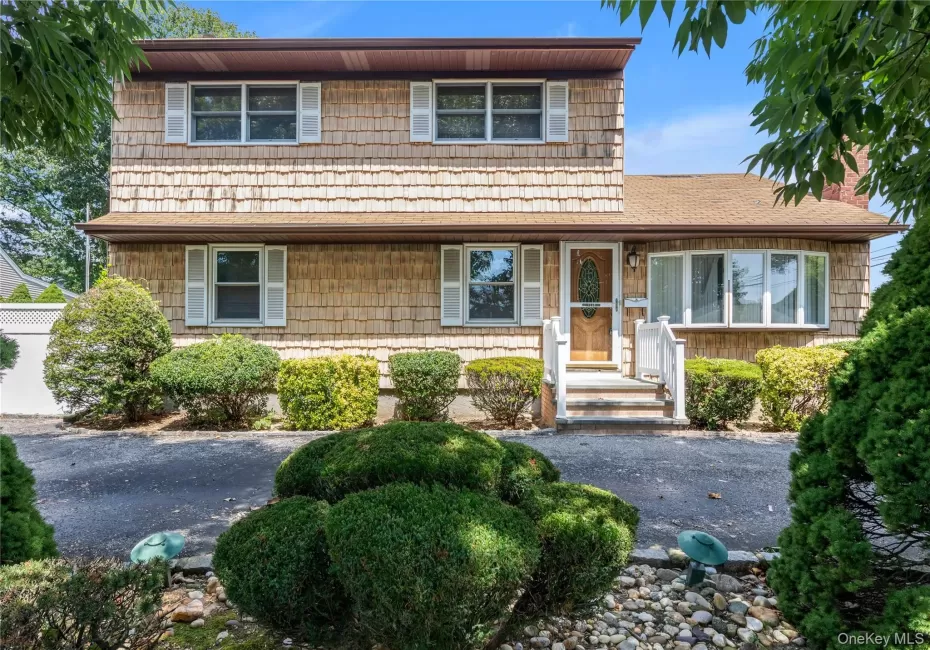 2739 Oak Drive, Hempstead, NY, 5 Bedrooms Bedrooms, 9 Rooms Rooms,2 BathroomsBathrooms,Residential,For Rent,Oak,0,1032146 2739 Oak Drive, Hempstead, NY, 5 Bedrooms Bedrooms, 9 Rooms Rooms,2 BathroomsBathrooms,Residential,For Rent,Oak,0,1032146
