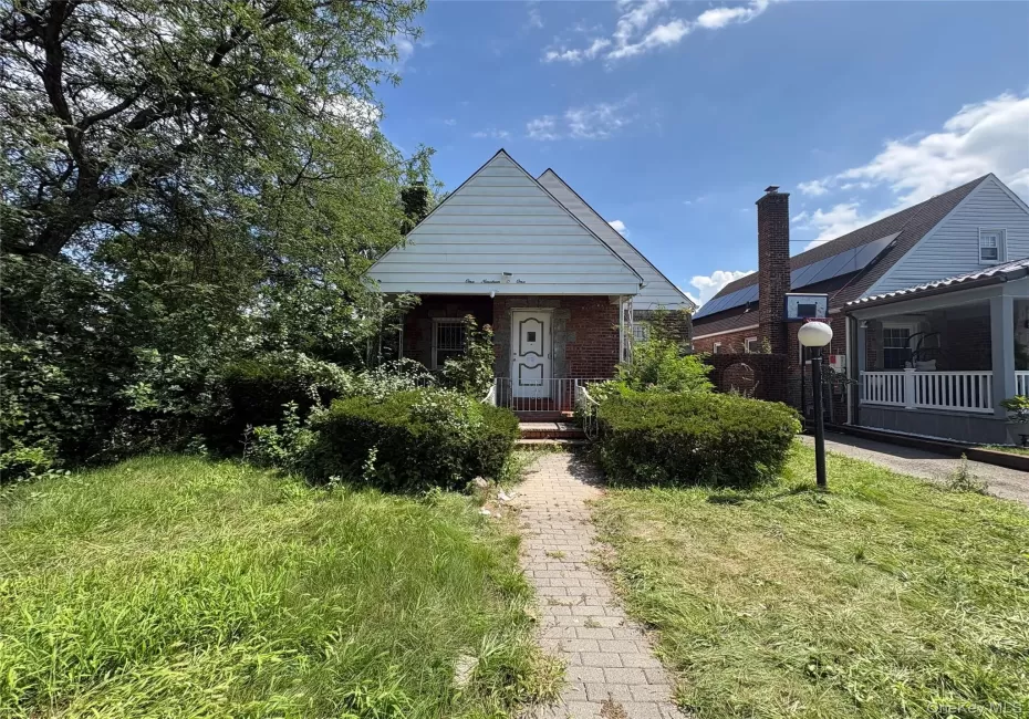 11901 223rd Street, New York, NY, 4 Bedrooms Bedrooms, 10 Rooms Rooms,1 BathroomBathrooms,Residential,For Rent,223rd,0,1040525 11901 223rd Street, New York, NY, 4 Bedrooms Bedrooms, 10 Rooms Rooms,1 BathroomBathrooms,Residential,For Rent,223rd,0,1040525