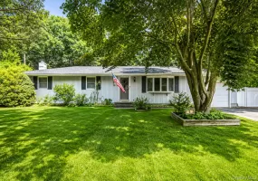 9 Foxcroft Lane, Brookhaven, NY, 3 Bedrooms Bedrooms, 6 Rooms Rooms,1 BathroomBathrooms,Residential,For Rent,Foxcroft,0,1039055 9 Foxcroft Lane, Brookhaven, NY, 3 Bedrooms Bedrooms, 6 Rooms Rooms,1 BathroomBathrooms,Residential,For Rent,Foxcroft,0,1039055