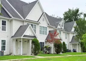 141 Ruth Court, Middletown, NY, 2 Bedrooms Bedrooms, 6 Rooms Rooms,2 BathroomsBathrooms,Residential,For Rent,Ruth,0,1000877 141 Ruth Court, Middletown, NY, 2 Bedrooms Bedrooms, 6 Rooms Rooms,2 BathroomsBathrooms,Residential,For Rent,Ruth,0,1000877