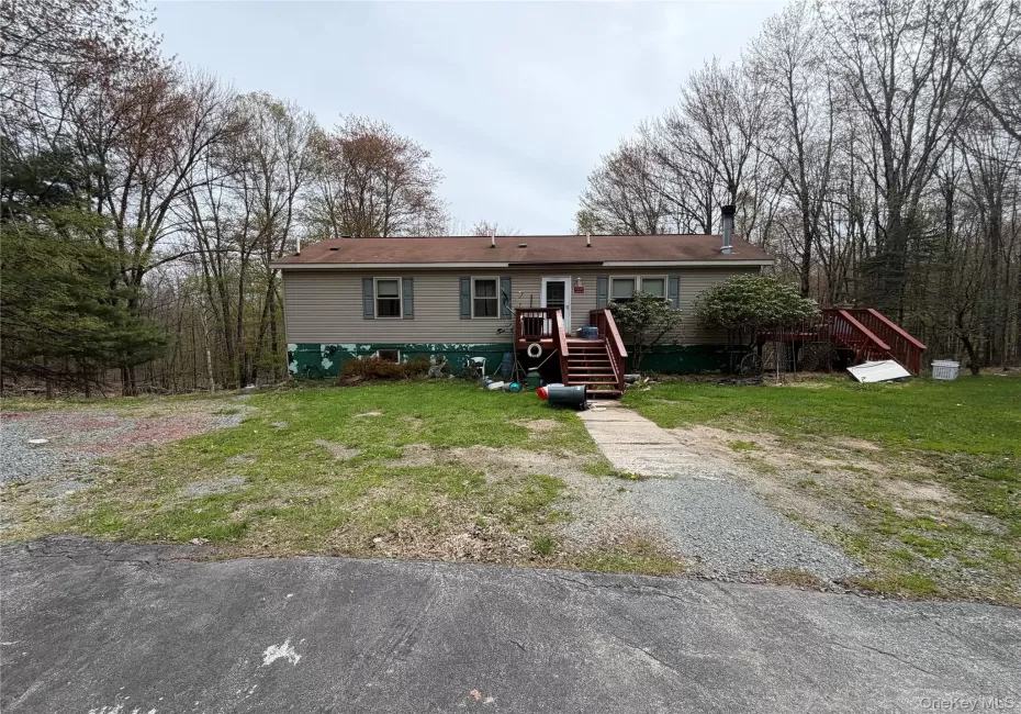 210 Labaugh Road, Fallsburg, NY, 3 Bedrooms Bedrooms, 6 Rooms Rooms,2 BathroomsBathrooms,Residential,For Rent,Labaugh,0,1030996 210 Labaugh Road, Fallsburg, NY, 3 Bedrooms Bedrooms, 6 Rooms Rooms,2 BathroomsBathrooms,Residential,For Rent,Labaugh,0,1030996