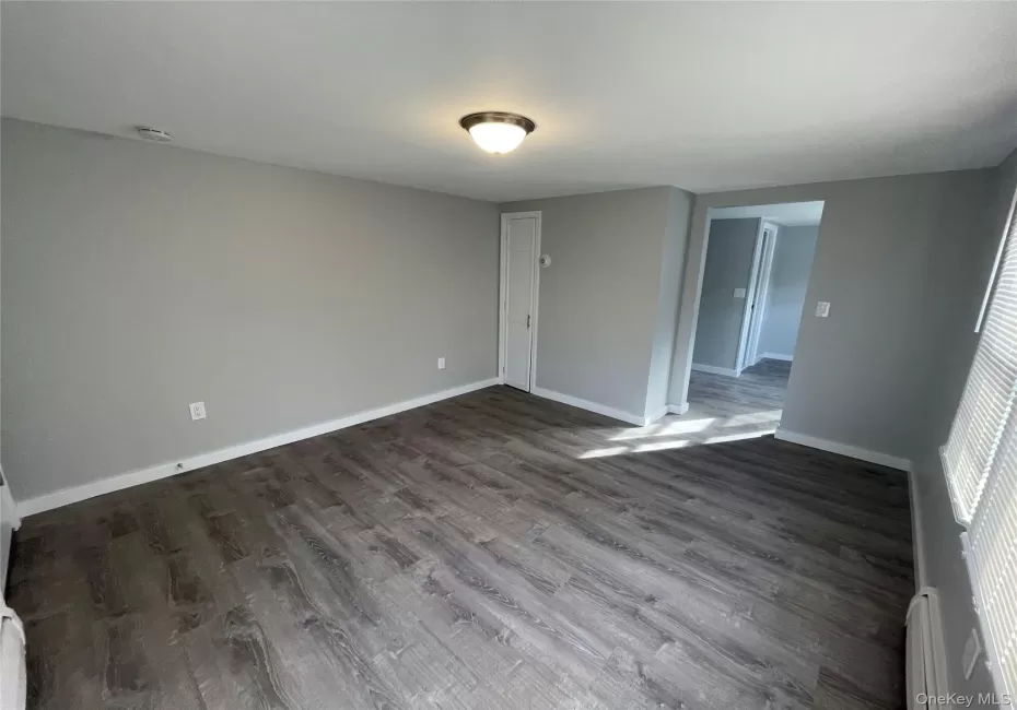 Entry/Living Room Entry/Living Room