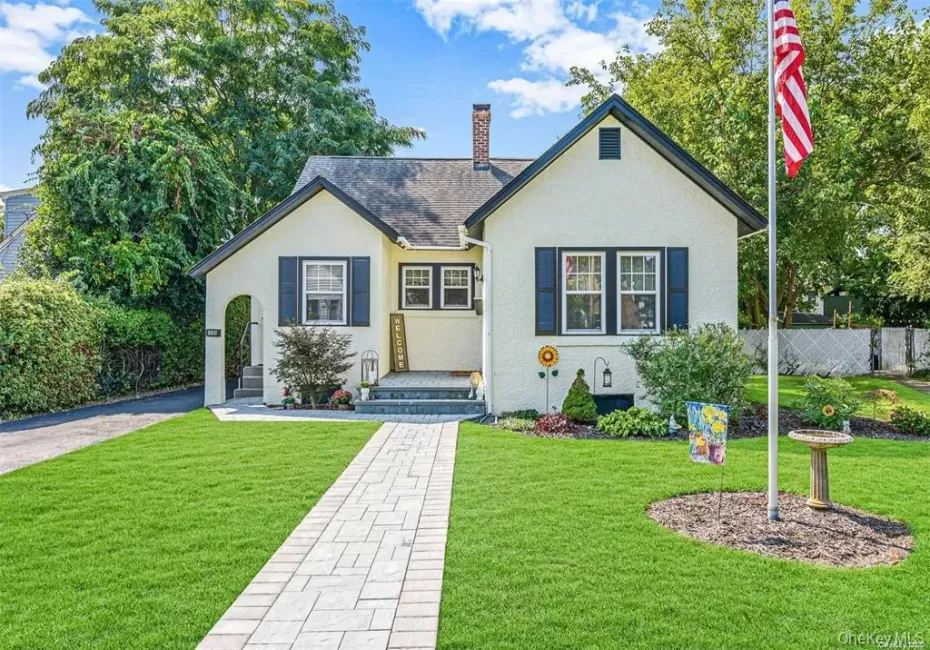 510 Secatogue Avenue, Babylon, NY, 3 Bedrooms Bedrooms, 5 Rooms Rooms,2 BathroomsBathrooms,Residential,For Rent,Secatogue,0,1040415 510 Secatogue Avenue, Babylon, NY, 3 Bedrooms Bedrooms, 5 Rooms Rooms,2 BathroomsBathrooms,Residential,For Rent,Secatogue,0,1040415