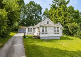 124 Bower Road, Poughkeepsie (town), NY, 2 Bedrooms Bedrooms, 7 Rooms Rooms,1 BathroomBathrooms,Residential,For Rent,Bower,0,1028273 124 Bower Road, Poughkeepsie (town), NY, 2 Bedrooms Bedrooms, 7 Rooms Rooms,1 BathroomBathrooms,Residential,For Rent,Bower,0,1028273
