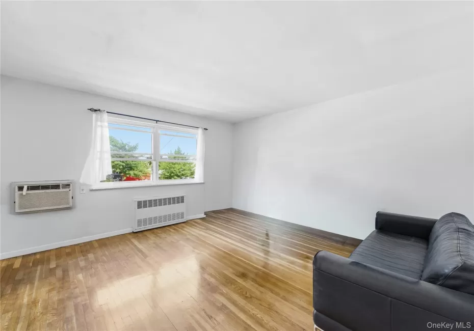59-17 Kissena Boulevard, New York, NY, 3 Bedrooms Bedrooms, 5 Rooms Rooms,2 BathroomsBathrooms,Residential Lease,For Rent,Kissena,0,1040575 59-17 Kissena Boulevard, New York, NY, 3 Bedrooms Bedrooms, 5 Rooms Rooms,2 BathroomsBathrooms,Residential Lease,For Rent,Kissena,0,1040575