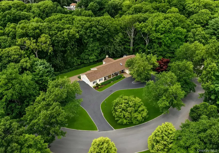 10 Williamsburg Drive, Smithtown, NY, 4 Bedrooms Bedrooms, 8 Rooms Rooms,3 BathroomsBathrooms,Residential,For Rent,Williamsburg,0,1035573 10 Williamsburg Drive, Smithtown, NY, 4 Bedrooms Bedrooms, 8 Rooms Rooms,3 BathroomsBathrooms,Residential,For Rent,Williamsburg,0,1035573